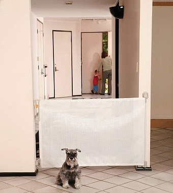 Bindaboo B1136 L821 Retractable Gate in White Bindaboo B1136 L821 Retractable Gate in White