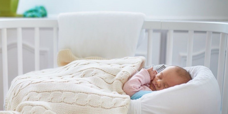 How to Get Your Baby to Sleep in a Crib How to Get Your Baby to Sleep in a Crib
