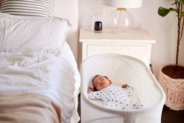 Can baby sleep in Pack N Play every night