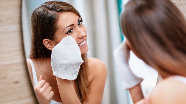 Can you use baby wipes instead of makeup wipes