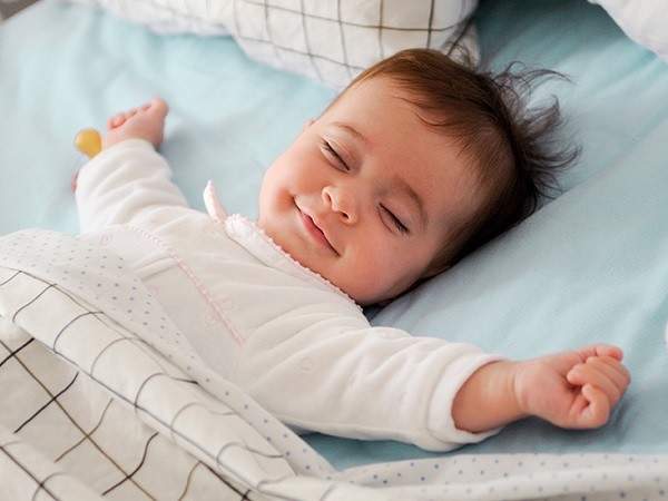 Make A Safe Place For The Baby To Sleep