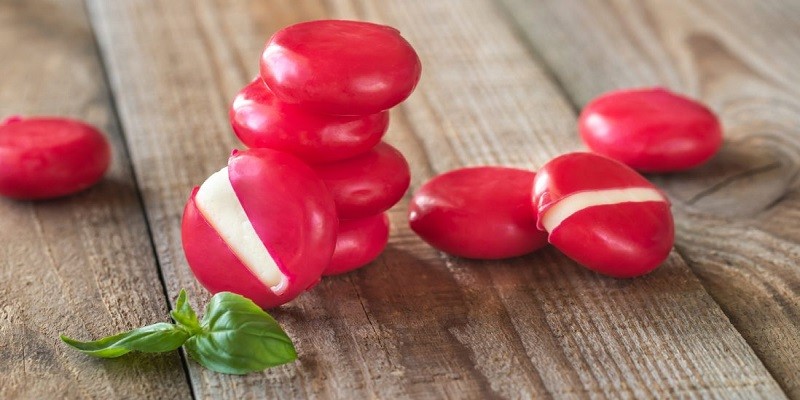 Can You Eat The Wax On Babybel Cheese