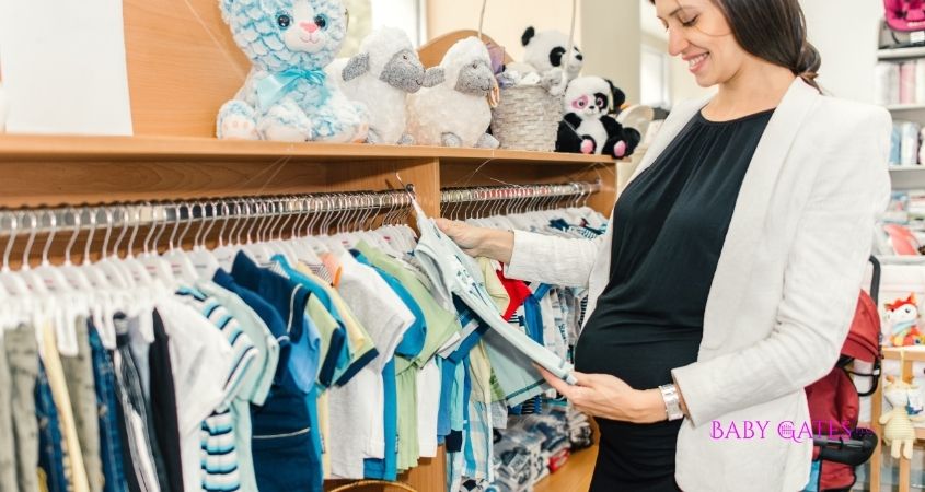 5 Things To Consider When Buying Newborn Baby Clothes