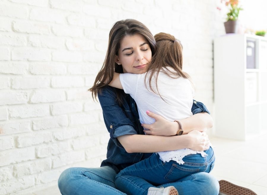 how to feel more confident as a new mom