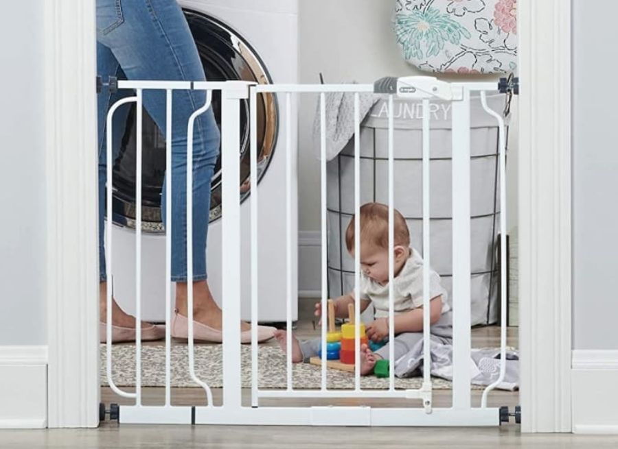 signs it is time to replace your old baby gate